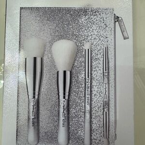 MAC Cosmetics Silver Makeup Brush Set